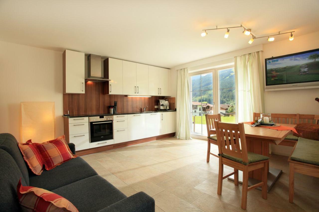 Haus Monika Apartment Brixen im Thale Luaran gambar